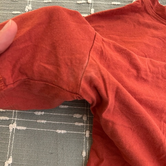 Mainbooth red orange Saturn Graphic T-Shirt size S (see measurements) - Picture 8 of 9